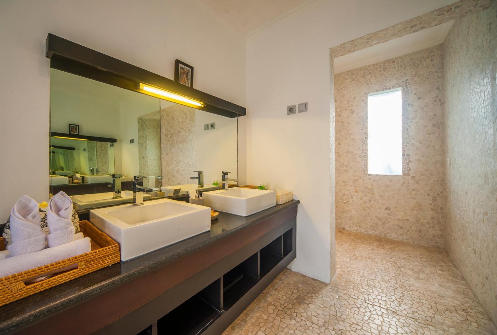 Casa Priya Canggu Ngoại thất bức ảnh